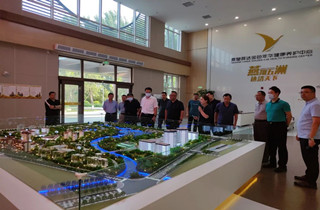 秦皇岛市副市长李国强一行向导莅临秦皇富易堂fyt养老考察指导
